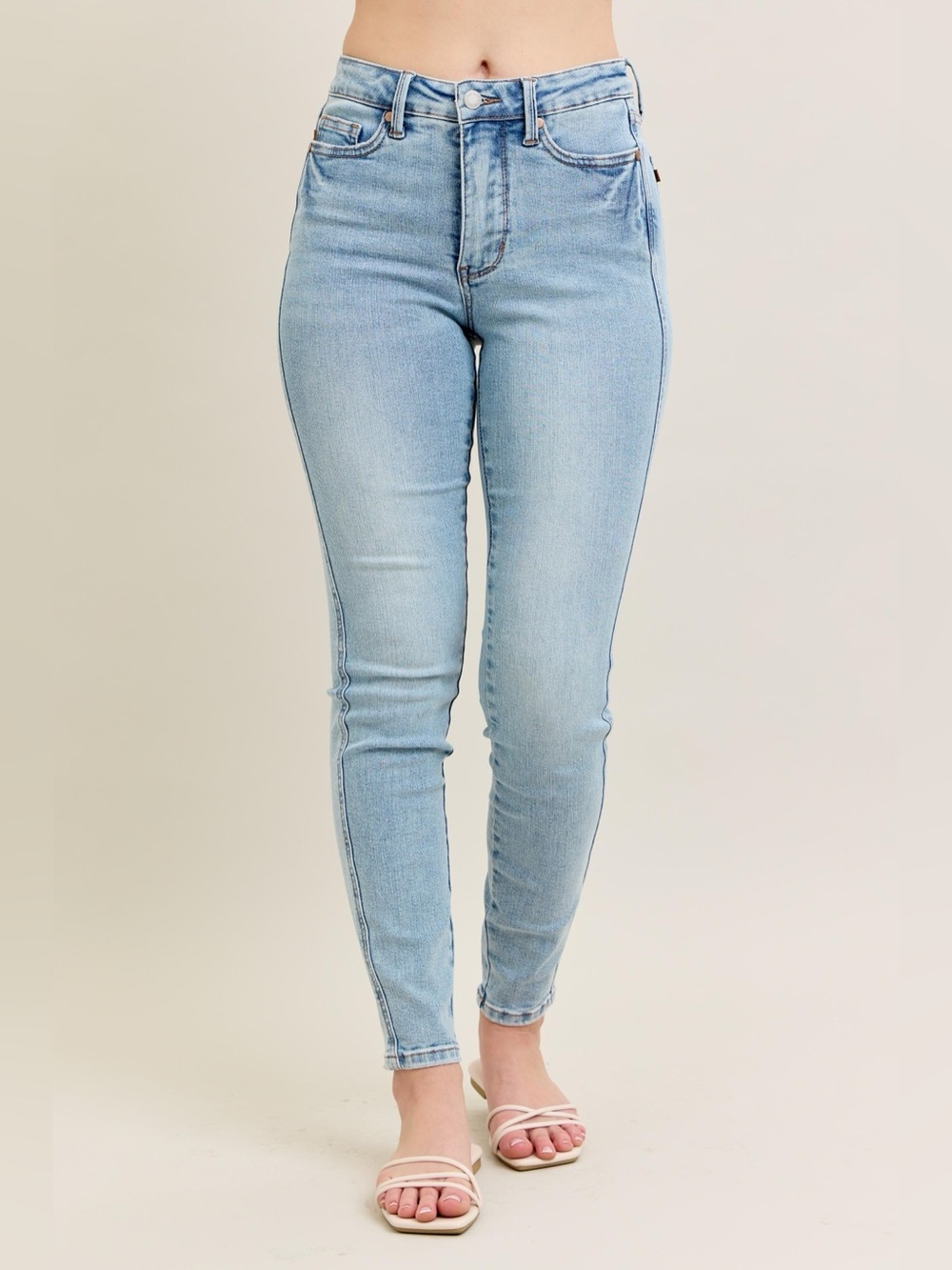 Judy Blue Full Size Mr Tummy Control Vintage Wash Skinny Jeans Plus Size